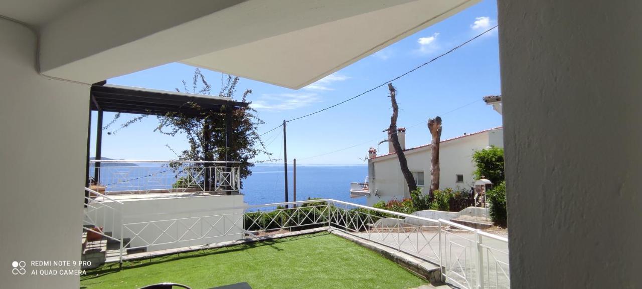 Anesis Seaview Apartment ネオス・マルマラス エクステリア 写真