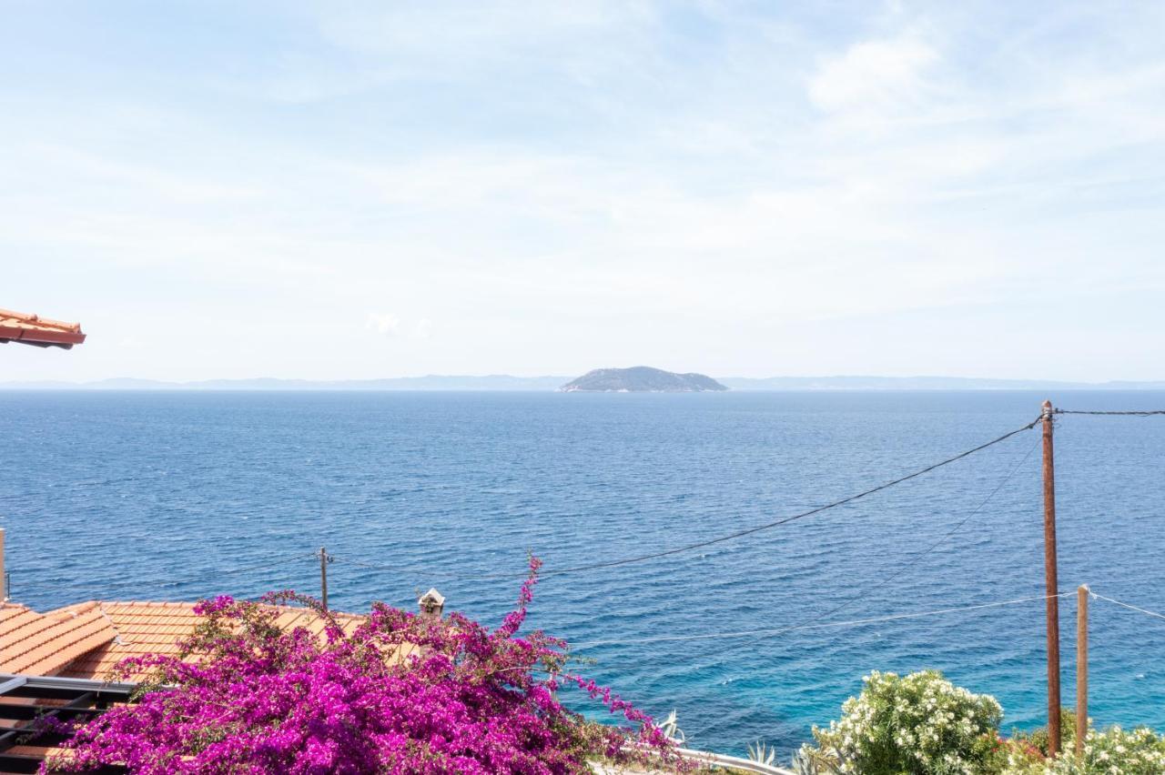 Anesis Seaview Apartment ネオス・マルマラス エクステリア 写真